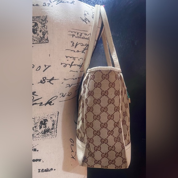 GUCCI Ribbon GG Pattern Tote - Picture 5 of 17